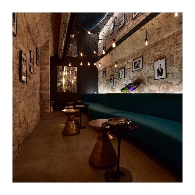 Fumoir Gisou 🌼❤️ #Gisou #Gigi #Baravinsparis #Baracocktails #Vinsnature #Vinsfrancais #Vinsdumonde #Cocktails #Creation #Montmartre #Paris #ousortirparis #Brunchparisien #BrunchParis #Oufetersonanniversaire #Barsparisiens #2019 #bonneannee