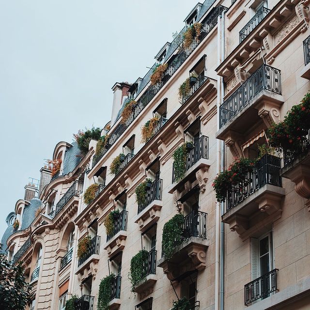In the heart of Paris, typical Haussmanian facade