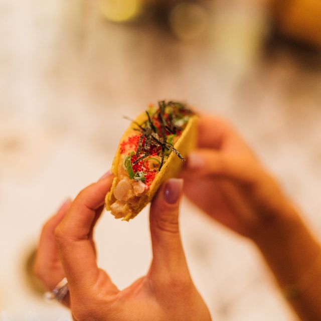 The greatest refinement of Asian cuisine designed by Chef Olivier no Le Monumental Palace!
⠀
What more could you ask for? Have a meal at home never felt so good.
We take care of the delivery!
⠀
Open for take away, on Friday, Saturday and Sunday diners.
⠀
Contacto:
Porto ☎ +351 924 180 702
⠀⠀⠀⠀⠀⠀⠀⠀⠀⠀
#yakuzabyOlivier #maisonalbarhotels #fivestar #porto #hotel #travel #portugal #monumental #casuallyluxurious #bestintravel #weekend #lifestyle #luxel #travelblogger #love #hotelife #beautifuldestinations #lemonumentalpalace #oitoemponto #EmVisaoDigital #EMVISAO #portugal #dicasculturais #gastronomia