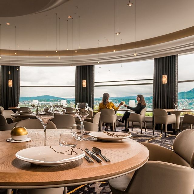 lake annecy hotel