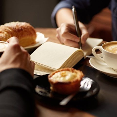 POUSSEZ LES PORTES 🚪 Tulip Résidences, c'est aussi un Tulip Café qui vous accueille de 6h30 à 23h pour vous proposer un lieu cosy et chaleureux.
Aucune obligation de résider au sein de l'un de nos appartements pour profiter de notre service en continu au Tulip Café, nous vous ouvrons les bras tout au long de l'année !
Le tester, c'est l'approuver. Pour une heure ou la journée 😉
#PerfectStay #StayLiveEnjoy #CityBreak #TakeCare #WelcomeHome #aparthotel #hotel #travel #tourism #apartments #TulipResidence #hotels #tourisme #servicedapartments #businesstravel #familytravel #travel #instatravel #worktravel #citadines #serviceresidence #instadaily #instatravel #hotelstyle #hotelstays #hotelholidays #luxuryhotel #luxuryhotels #hotelrooms #hoteldesign